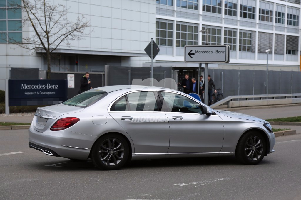 [Imagen: mercedes-benz-clase-c-2017-facelift-201627029_8.jpg]