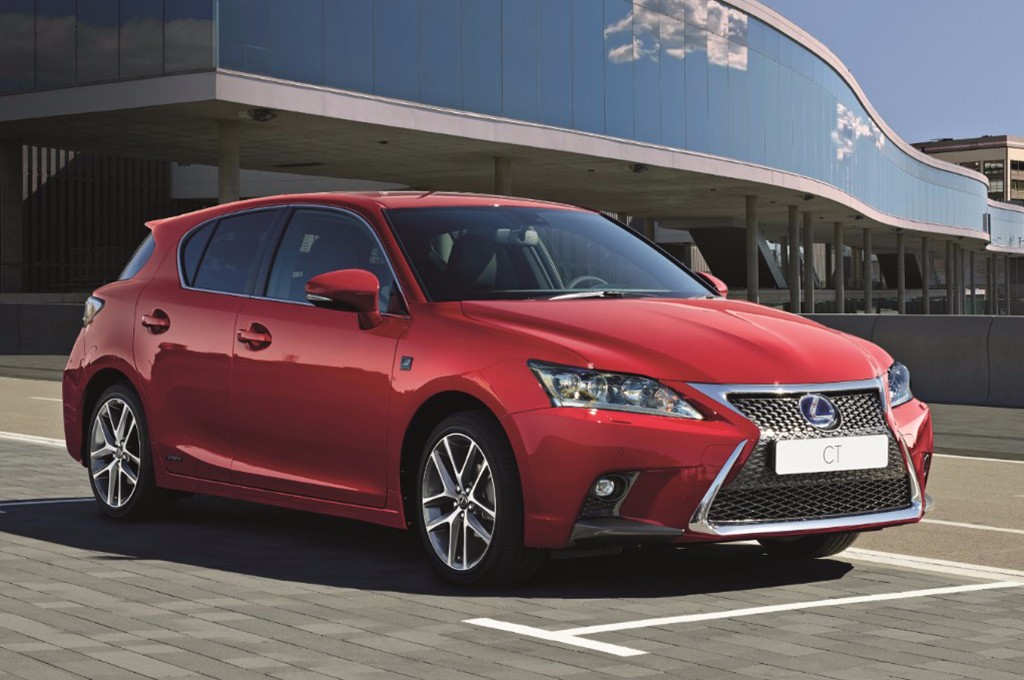 Lexus CT 200h 2017 más equipamiento y opciones de personalización Lexus CT 200h 2017 más equipamiento y opciones de personalización