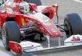 Primeras im�genes de Alonso pilotando el Ferrari F10 - Fotograf�a 7461