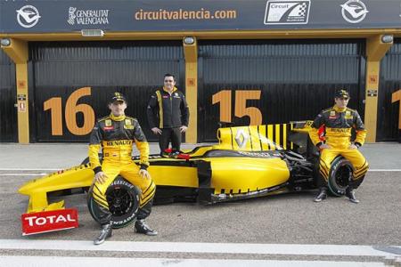 Renault presenta sus nuevos colores y el R30 en Cheste