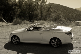 Lexus IS 250C 10