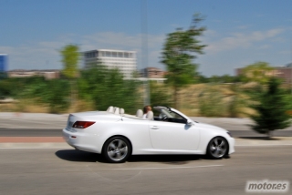 Lexus IS 250C 13