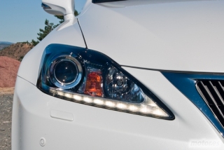 Lexus IS 250C 22