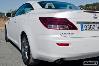Lexus IS 250C 26