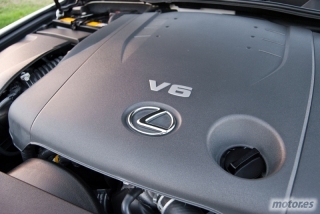 Lexus IS 250C 36