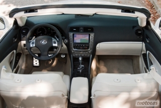 Lexus IS 250C 43