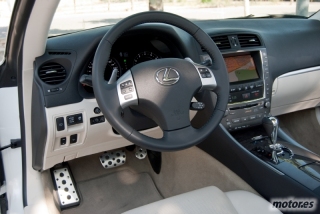 Lexus IS 250C 49