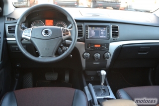SSANGYONG KORANDO D2.0T 4X2 PREMIUM PLUS AUTOM�TICO 38