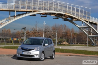 SUBARU TREZIA 1.4D S Limited 2