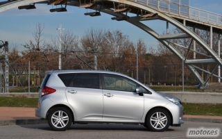 SUBARU TREZIA 1.4D S Limited 4