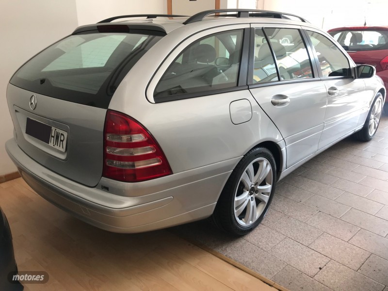 Foto mercedes clase c 2002 / 230.179km.