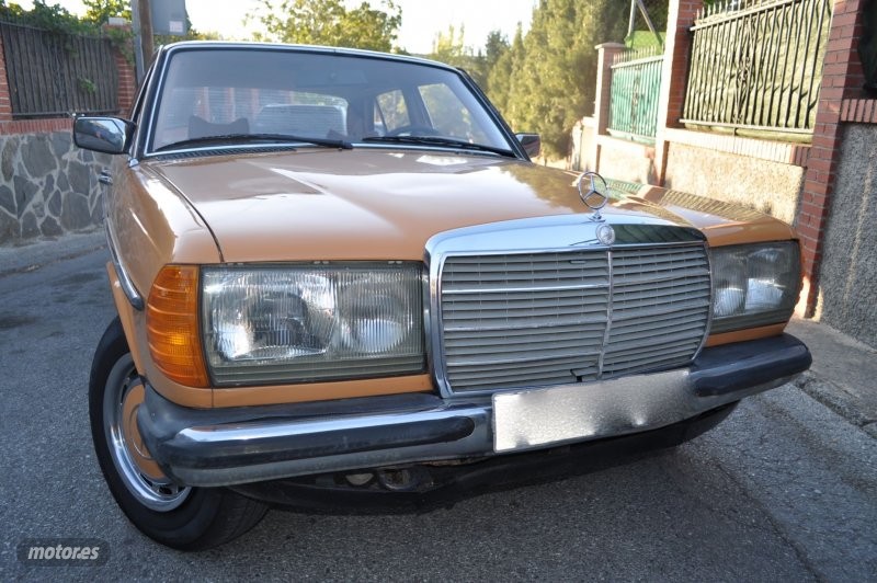 mercedes 300 1979 / 126.000km. foto grande (2)