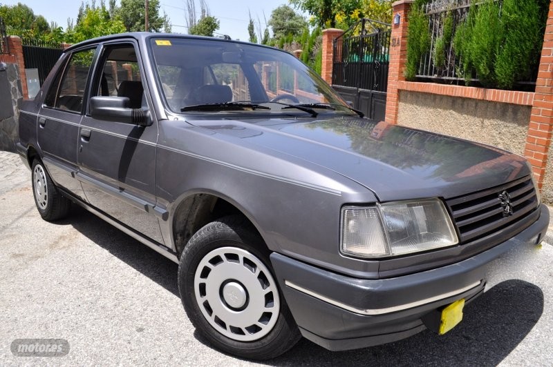 Solo  de segunda mano - peugeot 309 1989 / 103.000km.