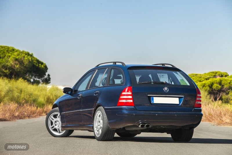 Foto mercedes clase c 2001 / 185.000km.