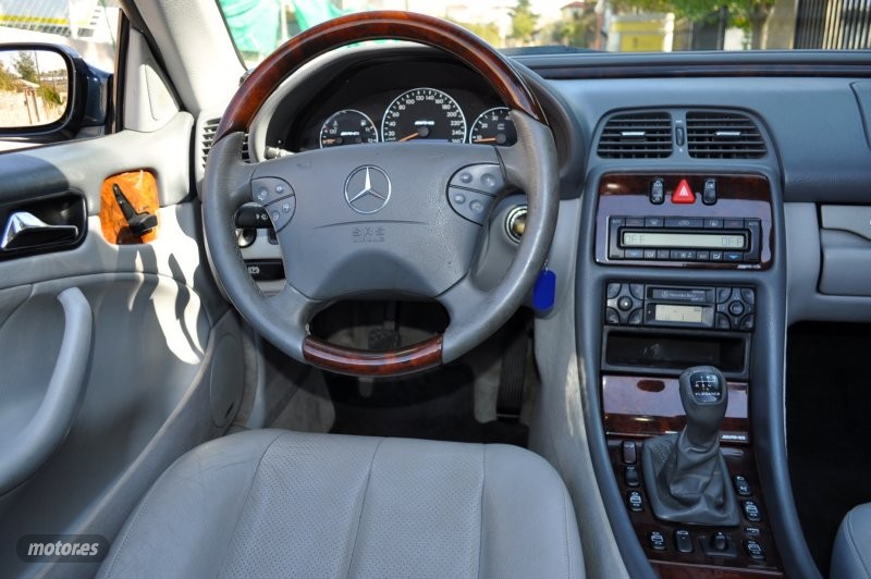 Mercedes Clase CLK - foto 12