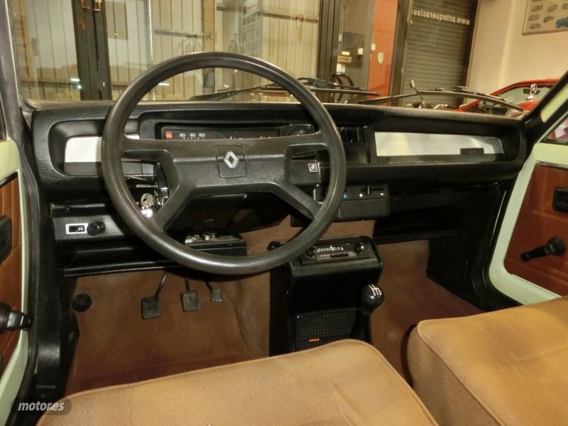 Renault SIETE R7 - foto 50