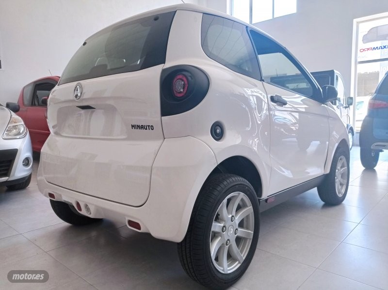 aixam minauto 2022 / foto grande (2)