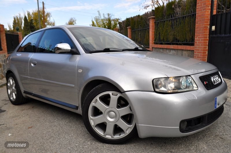 Asientos recaro  de segunda mano - audi s3 2000 / 167.000km.