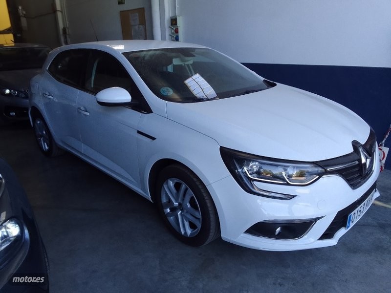 Regulador buceo  de segunda mano - renault megane 2018 / 235.000km.