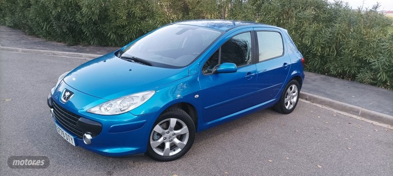 Foto peugeot 307 2005 / 389.000km.