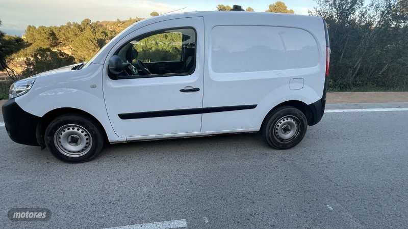 Renault kangoo segunda mano  de segunda mano - renault kangoo 2018 / 135.698km.