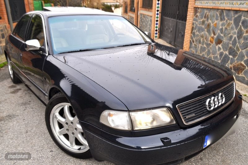 audi a8 1997 / 167.000km. foto grande (2)