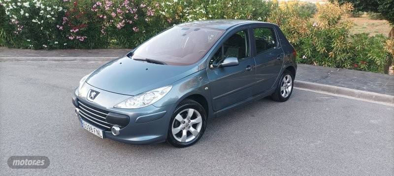 Foto peugeot 307 2007 / 329.000km.