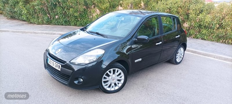 renault clio 2010 / 387.000km. foto grande (1)