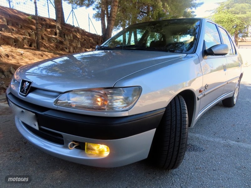 peugeot 306 1999 / 19.000km. foto grande (3)