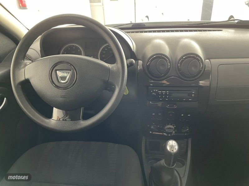 dacia duster 2010 / 215.000km. foto grande (3)