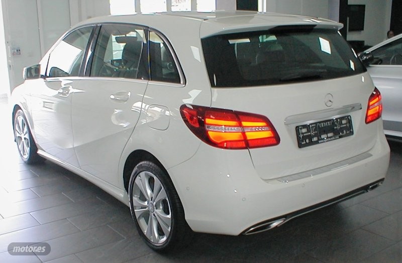 mercedes clase b 2015 / 72.000km. foto grande (2)