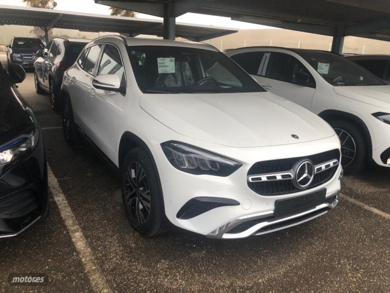 mercedes clase gla 2024 / 1km. foto grande (2)