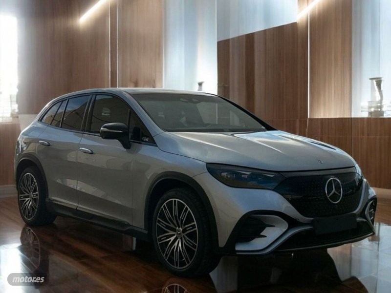 Foto mercedes eqe suv 2024 /