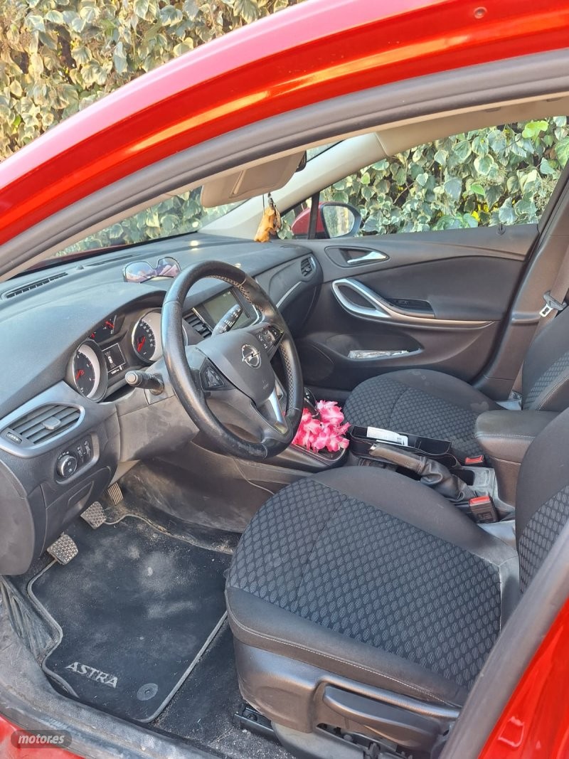 opel astra 2018 / 130.000km. foto grande (2)