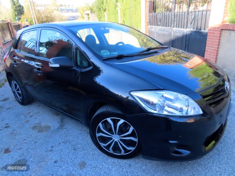 toyota auris 2011 / 600.000km. foto grande (2)