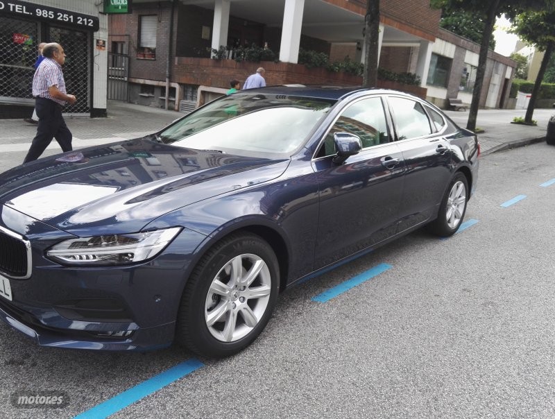 Impecable  de segunda mano - volvo s 90 2018 / 120.000km.