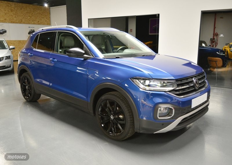 volkswagen t-cross 2023 / 5.700km. foto grande (3)