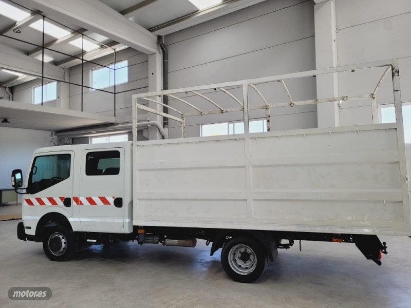 nissan cabstar 2014 / 168.455km. foto grande (2)