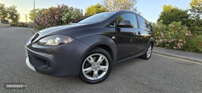 seat altea freetrack 2010 / 249.000km. foto grande (3)