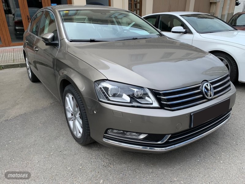 volkswagen passat 2012 / 240.307km. foto grande (3)