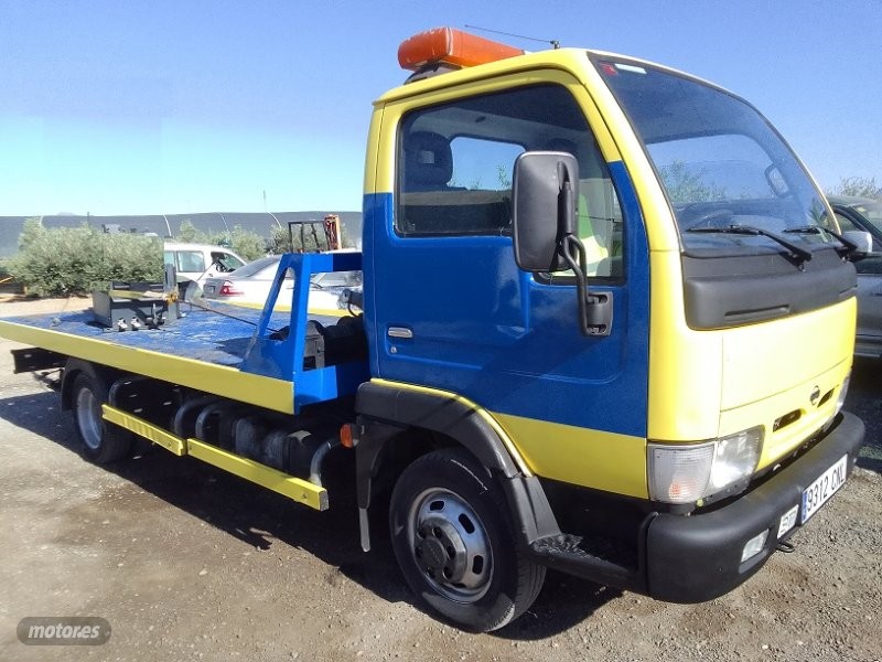 nissan cabstar 2003 / foto grande (3)