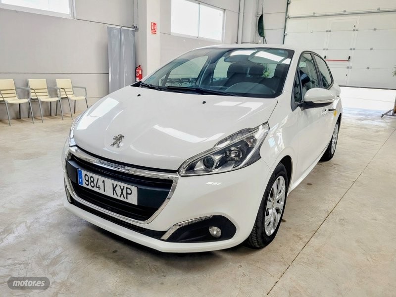 peugeot 208 2019 / 121.195km. foto grande (2)