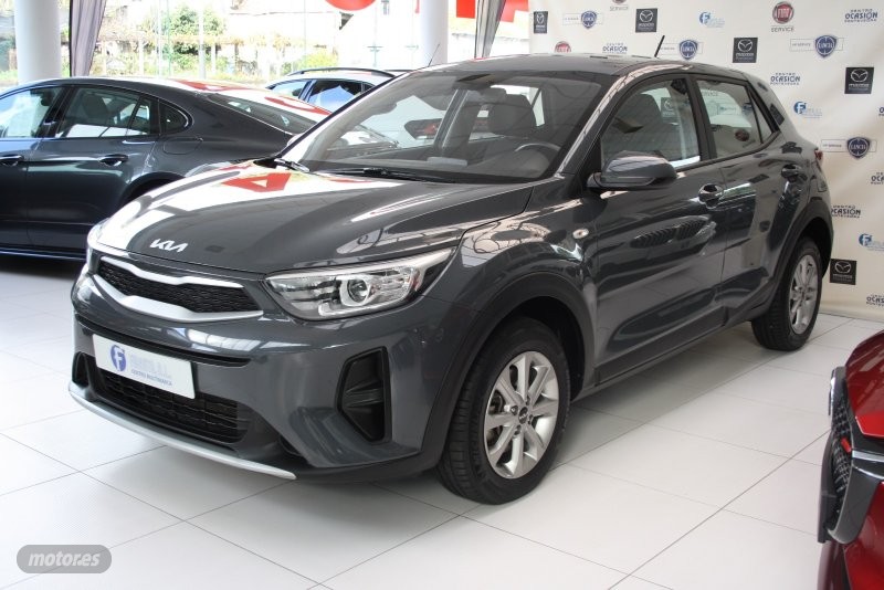 kia stonic 2023 / 31.620km. foto grande (3)