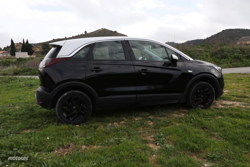 Foto opel crossland x 2020 / 99.900km.