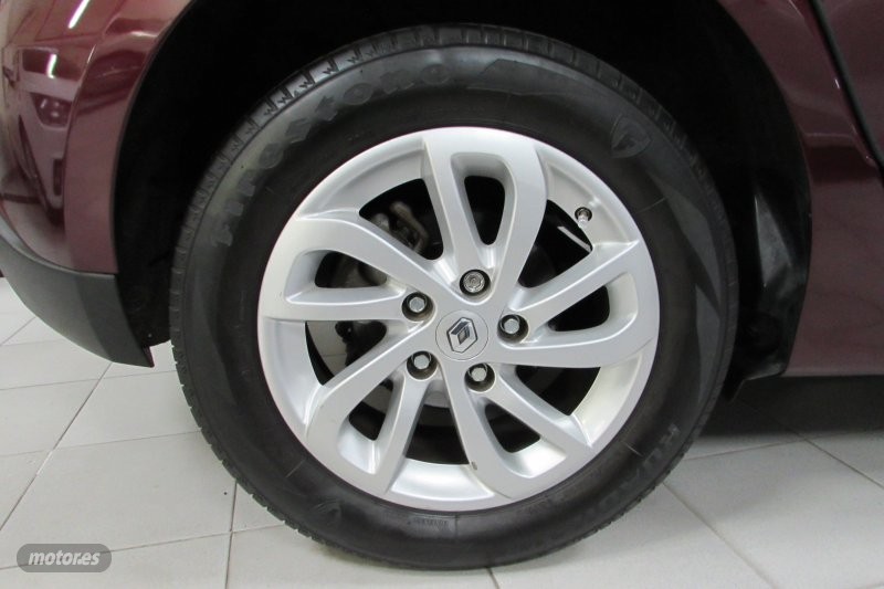 Renault Scenic - foto 6