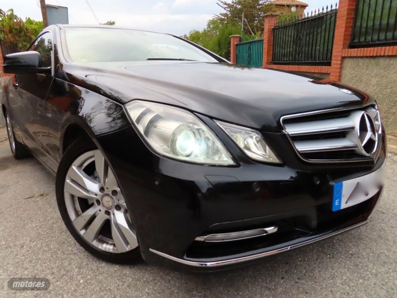 Foto mercedes clase e 2012 / 302.000km.