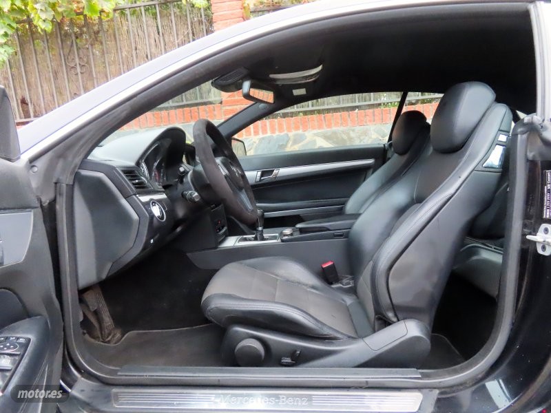Mercedes Clase E - foto 10