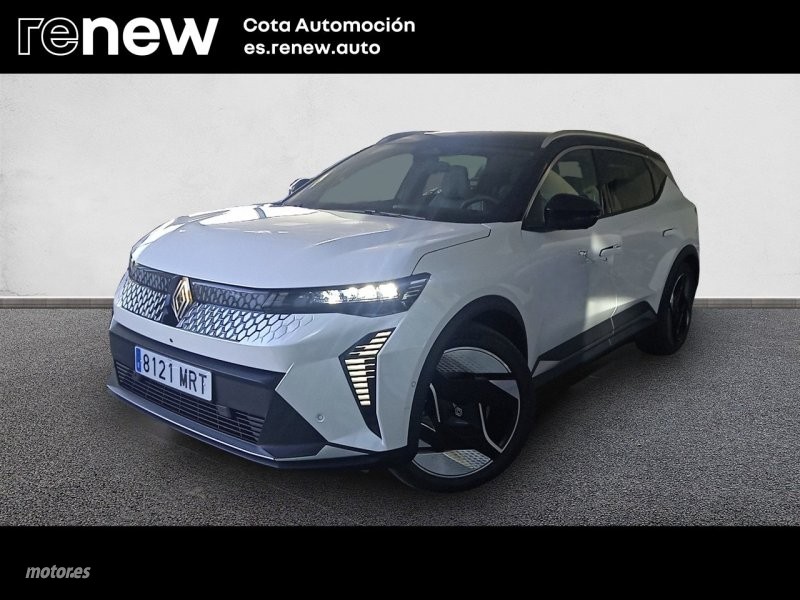 Mudanzas con descuentos madrid  de segunda mano en Madrid - renault scenic e-tech 2024 / 500km.
