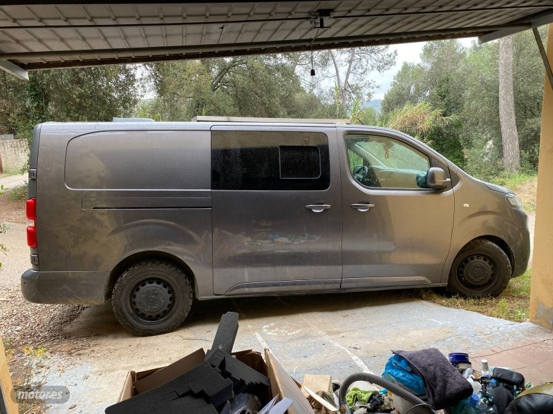 Citroen jumpy 2024 mataro cambio manual 6 marchas  de segunda mano - citroen jumpy 2018 / 26.000km.