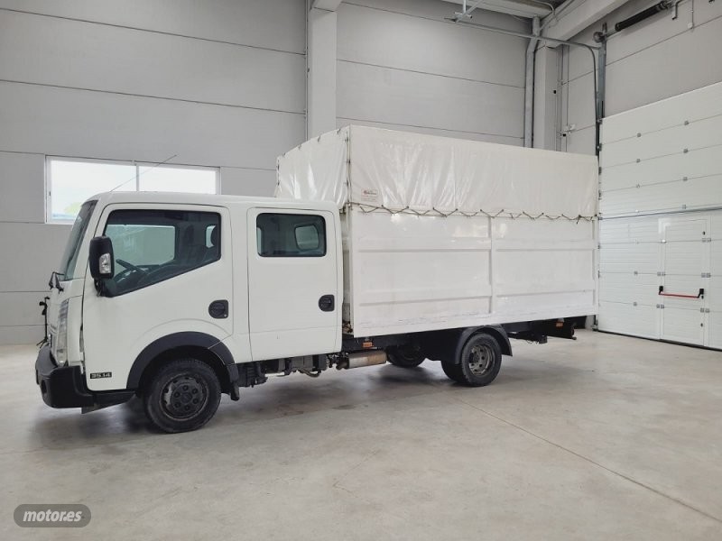 nissan cabstar 2016 / 155.957km. foto grande (2)